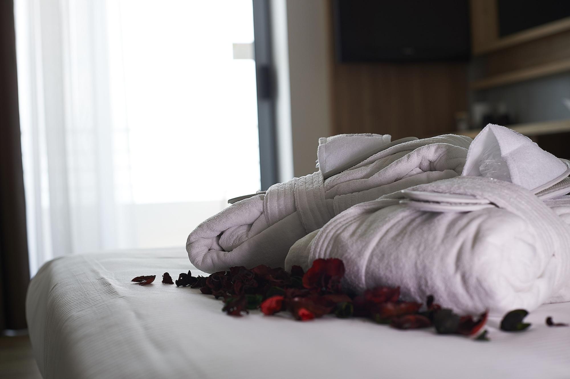 Alisei Palace Hotel Rimini Buitenkant foto
