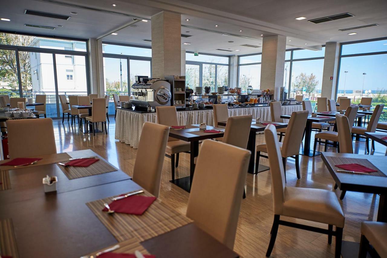 Alisei Palace Hotel Rimini Buitenkant foto